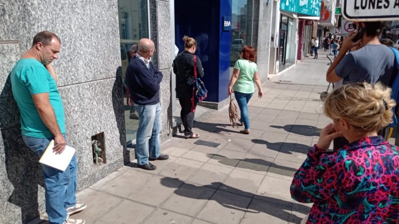 Los bancos no permitir�n ingresar sin el pase sanitario